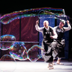 Легендарное шоу мыльных пузырей в Тюмени