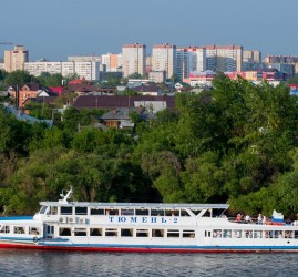 Речные прогулки на теплоходе в Тюмени 2021