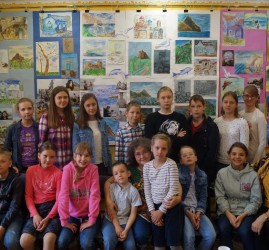 Выставка работ юных художников «Крымские каникулы»