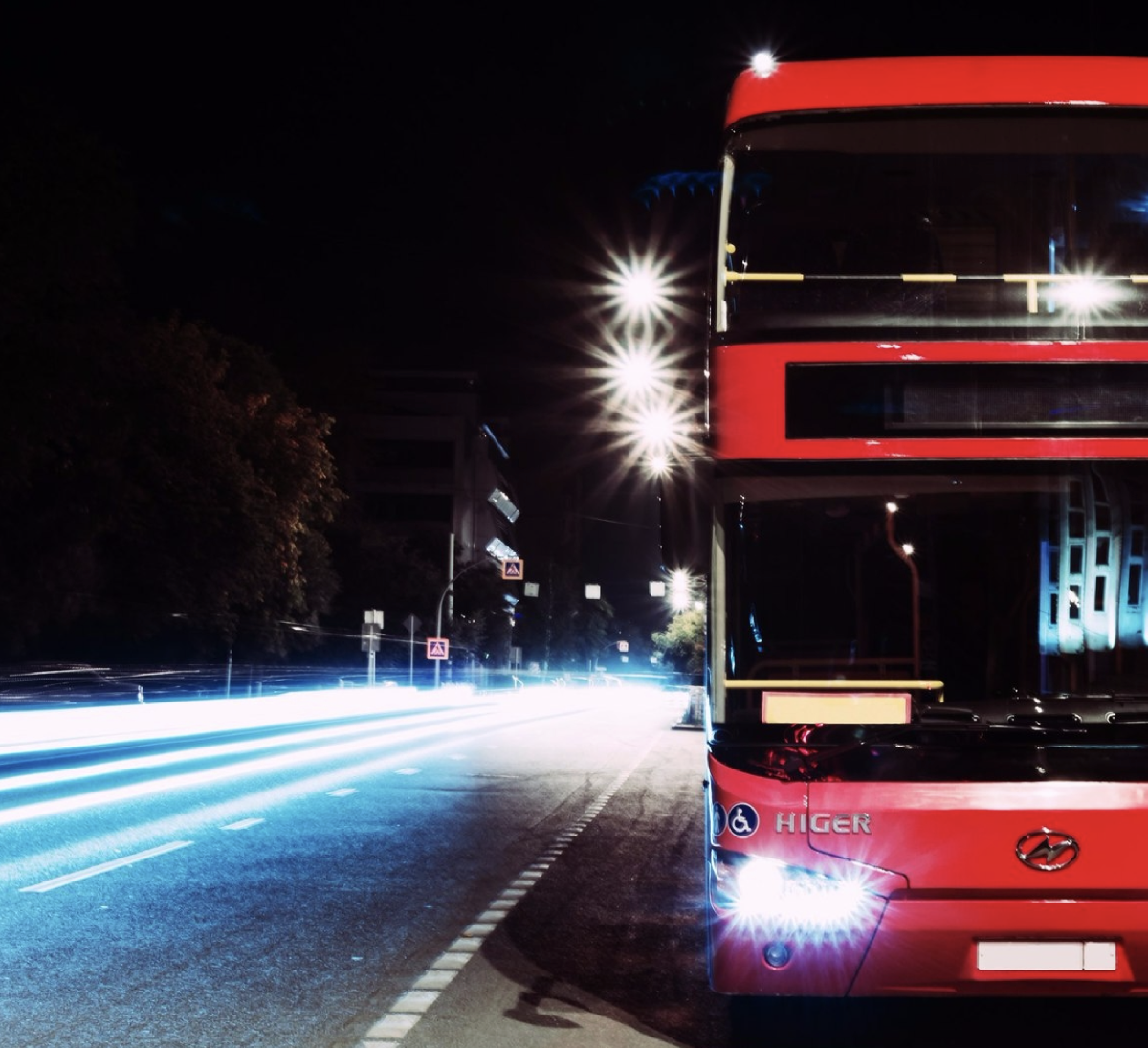 Экскурсия на двухэтажном автобусе «Вечерний экспресс»