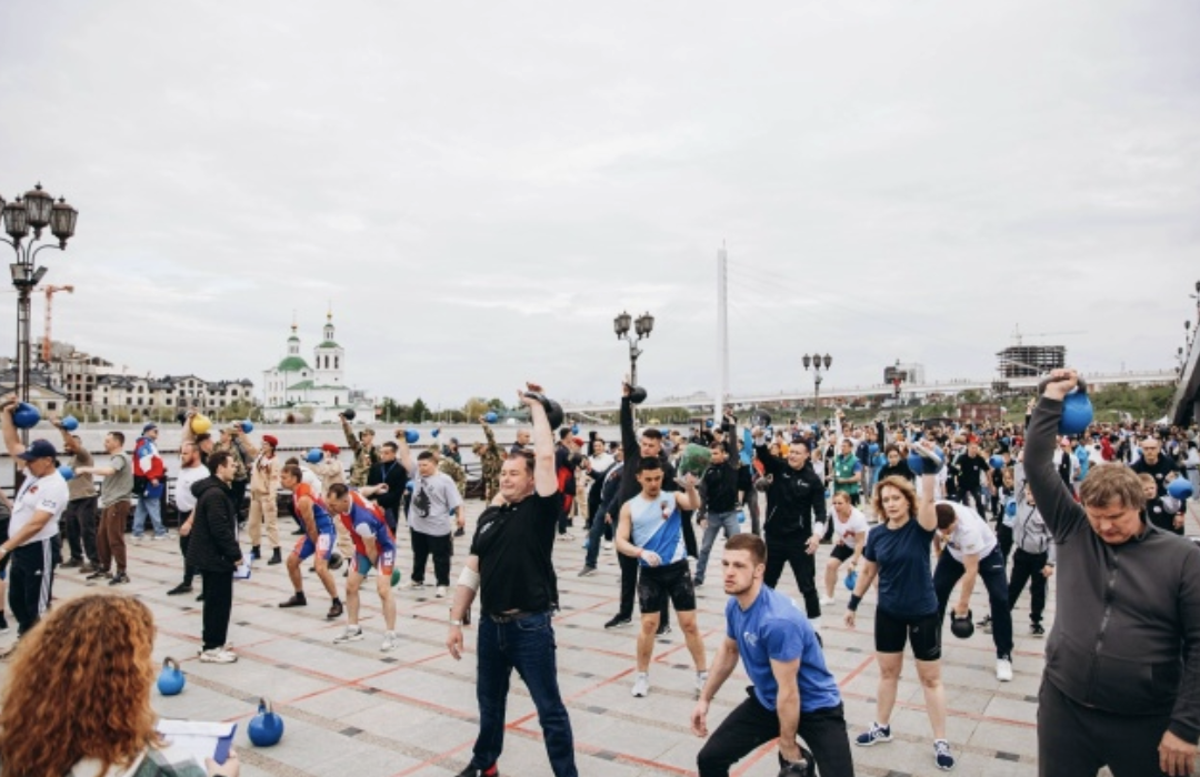 Состязания силы и выносливости на площади 400-летия Тюмени 2026